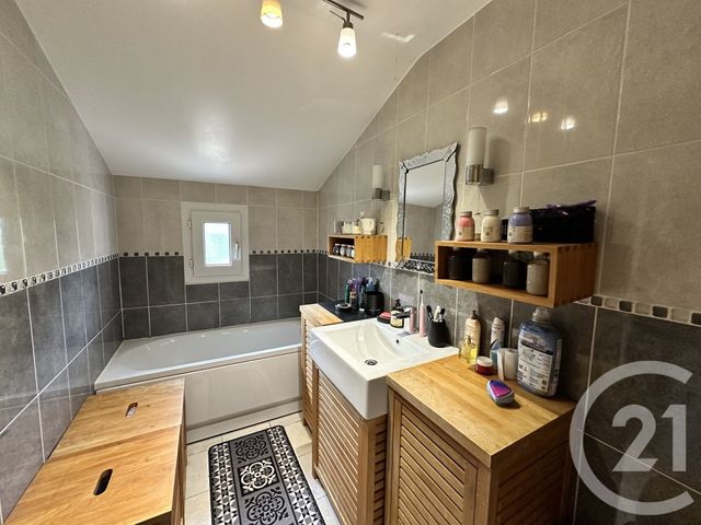 Maison à vendre - 4 pièces - 71,91 m2 - St Sebastien Sur Loire - 44 - PAYS-DE-LOIRE