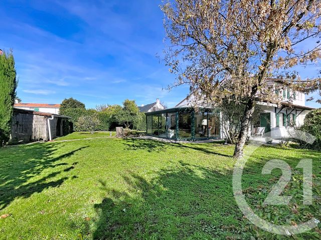 Maison à vendre - 8 pièces - 210 m2 - Reze - 44 - PAYS-DE-LOIRE