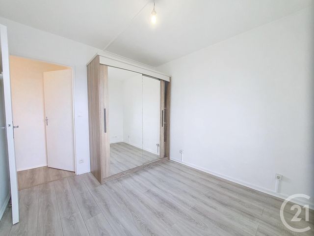 Appartement F4 à vendre - 4 pièces - 78,85 m2 - Reze - 44 - PAYS-DE-LOIRE