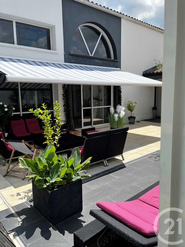 Maison à vendre - 6 pièces - 263 m2 - Reze - 44 - PAYS-DE-LOIRE