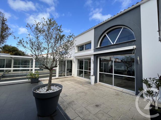 Maison à vendre - 6 pièces - 263 m2 - Reze - 44 - PAYS-DE-LOIRE