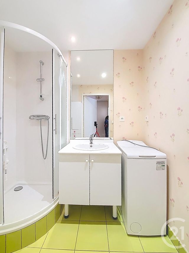 Appartement T3 à vendre - 3 pièces - 57,25 m2 - Reze - 44 - PAYS-DE-LOIRE