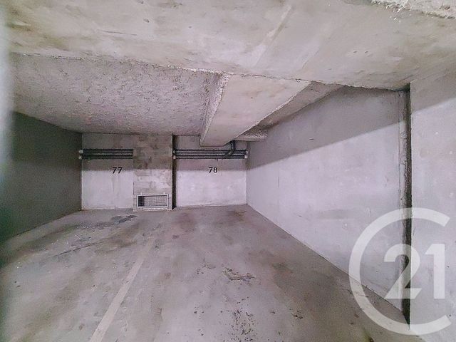 Parking à louer - 15 m2 - Nantes - 44 - PAYS-DE-LOIRE