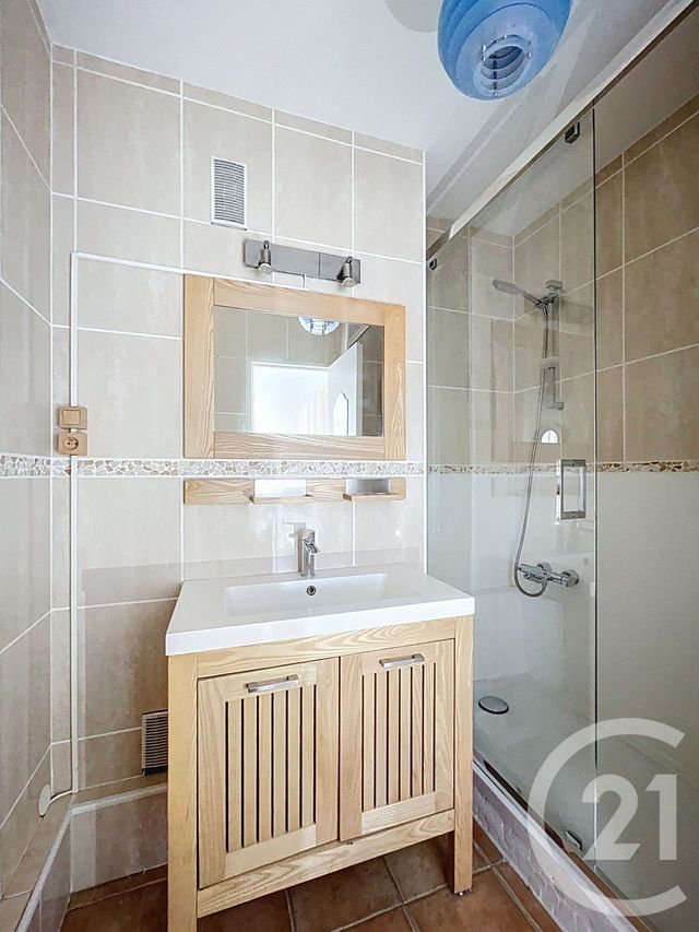 Appartement T4 à vendre - 4 pièces - 78,19 m2 - Reze - 44 - PAYS-DE-LOIRE