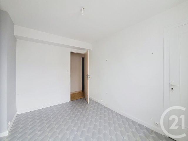 Appartement F4 à louer - 4 pièces - 71,73 m2 - Reze - 44 - PAYS-DE-LOIRE