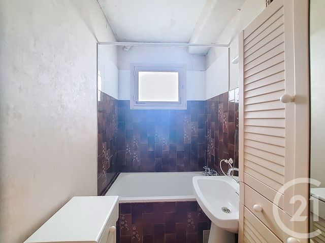 Appartement F4 à louer - 4 pièces - 71,73 m2 - Reze - 44 - PAYS-DE-LOIRE