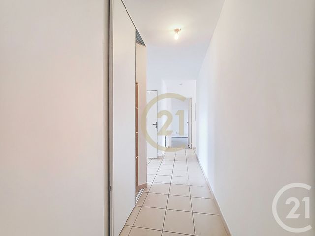 Appartement F3 à louer - 3 pièces - 63,45 m2 - Reze - 44 - PAYS-DE-LOIRE