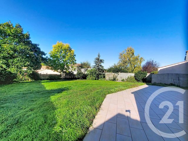 Maison à louer - 5 pièces - 127,04 m2 - Basse Goulaine - 44 - PAYS-DE-LOIRE