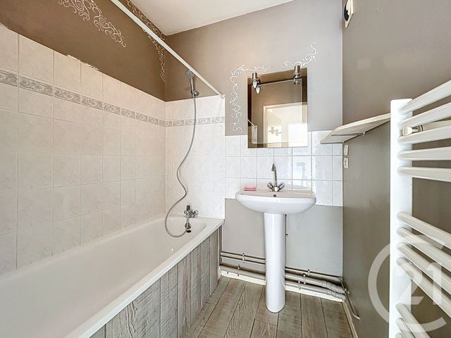 Appartement T2 à vendre - 2 pièces - 38,52 m2 - Reze - 44 - PAYS-DE-LOIRE