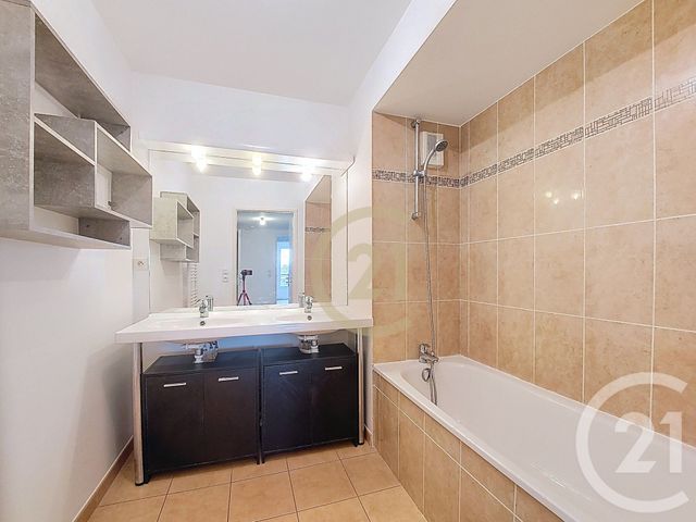 Appartement F3 &agrave; louer - 3 pi&egrave;ces - 62,11 m2 - Bouguenais - 44 - PAYS-DE-LOIRE