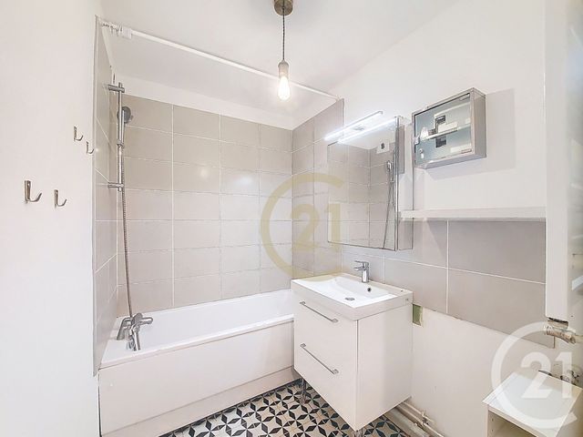 Appartement F4 &agrave; louer - 4 pi&egrave;ces - 86,13 m2 - Nantes - 44 - PAYS-DE-LOIRE