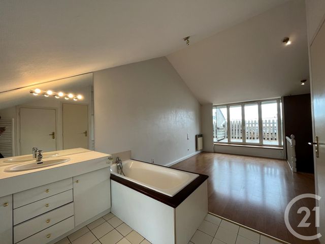 Appartement F2 &agrave; louer - 2 pi&egrave;ces - 55,35 m2 - Reze - 44 - PAYS-DE-LOIRE