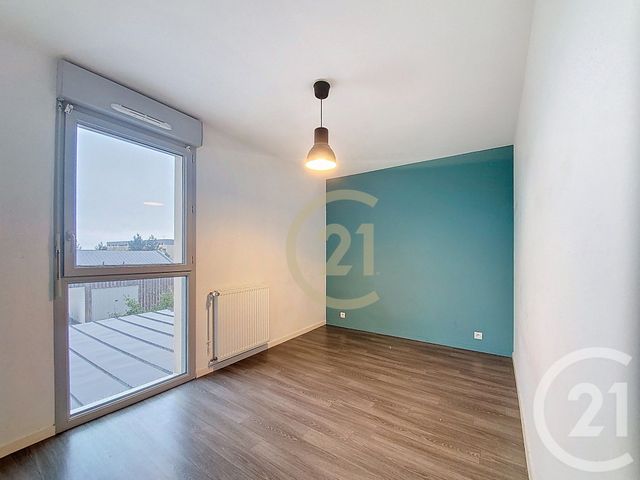 Maison &agrave; louer - 4 pi&egrave;ces - 93,30 m2 - St Herblain - 44 - PAYS-DE-LOIRE